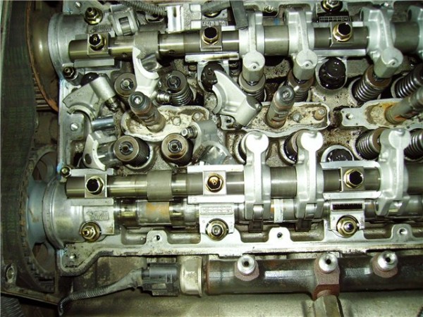 Загнуло клапана на двигателе: почему и что с этим делать