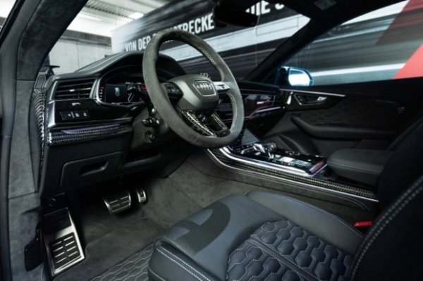 Ательє Abt Sportsline &laquo;прокачало&raquo; Audi Q8