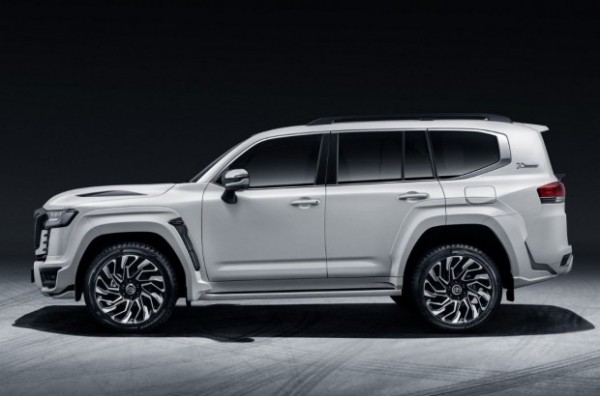 Представлений найдорожчий і найбільш вражаючий Toyota Land Cruiser 300