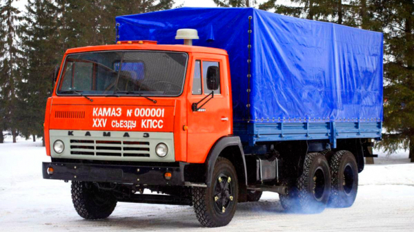 ТОП-3 советских автомобилей-трудяг