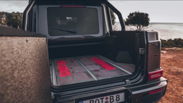 Brabus представив 900-сильний 6-колісний пікап