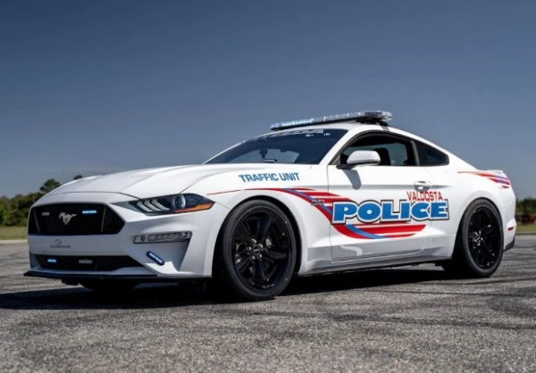 Тюнери підготували для поліції спеціальний Ford Mustang Тюнери підготували для поліції спеціальний Ford Mustang