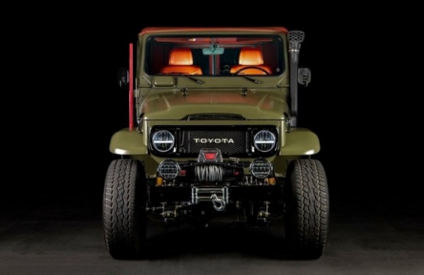 Унікальний рестомод позашляховика Toyota Land Cruiser