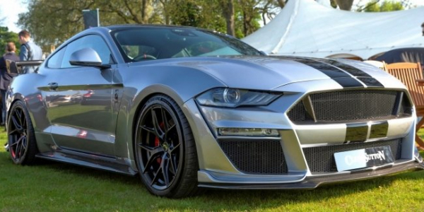 Clive Sutton представив 859-сильний Mustang CS85R