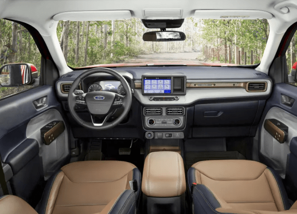 Названы лучшие автомобильные интерьеры 2022 года