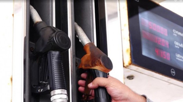 Почему к лету бензин и солярка в России заметно подешевеют