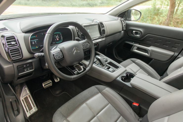 Почему водителю обязательно нужно знать размер руля своего автомобиля Почему водителю обязательно нужно знать размер руля своего автомобиля