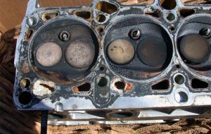 Причины заклинивания автомобильного двигателя Причины заклинивания автомобильного двигателя