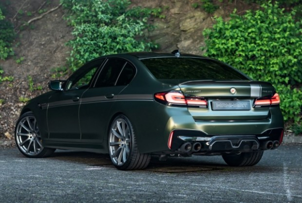 Тюнінг-ательє Manhart Manhart круто доопрацювало BMW M5 CS
