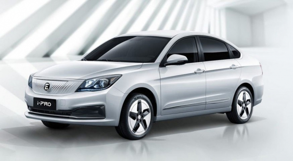 Дорого, опасно и негде заряжаться: 5 главных заблуждений, мешающих купить электромобиль