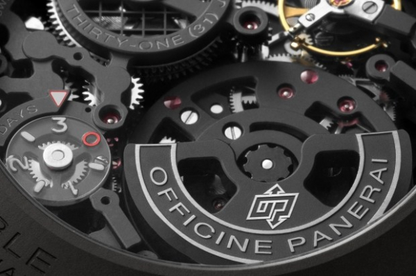 Компанія Panerai зробила ексклюзивний годинник для Brabus