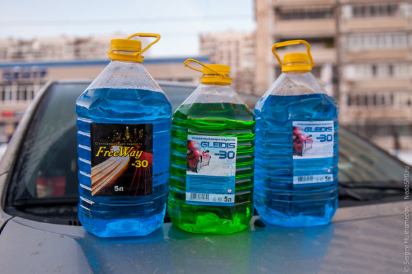 &laquo;Известия&raquo;: НАС попросит легализовать в РФ незамерзайку с метанолом