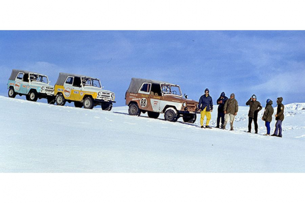 Юбилейная версия UAZ Hunter: обратная эволюция автопрома началась