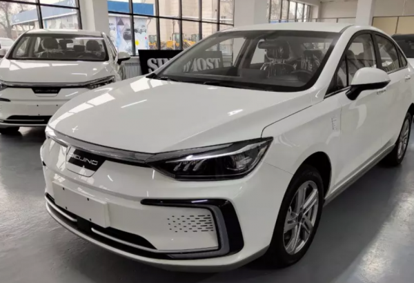 Появились фотозарисовки автомашин BAIC, которые может начать выпускать «Автотор» в 2022 году Появились фотозарисовки автомашин BAIC, которые может начать выпускать «Автотор» в 2022 году