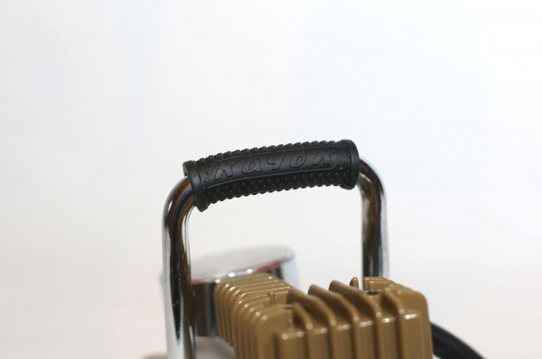 Рок-н-ролл жив! Ретро-стиль в современных авто-гаджетах