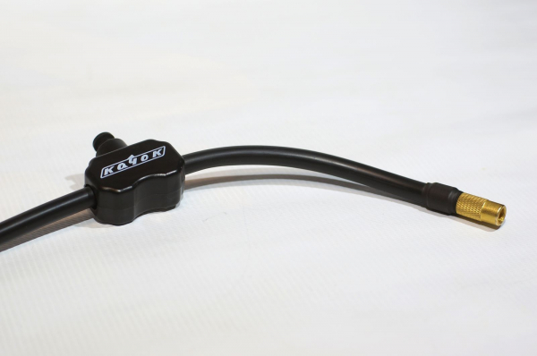 Рок-н-ролл жив! Ретро-стиль в современных авто-гаджетах