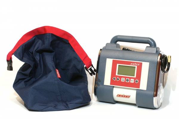 Рок-н-ролл жив! Ретро-стиль в современных авто-гаджетах