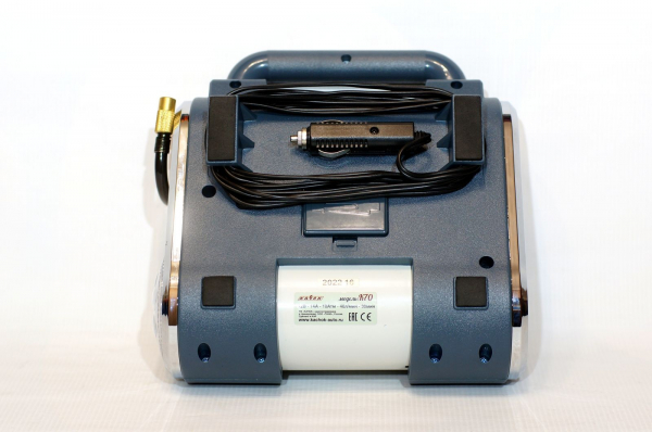 Рок-н-ролл жив! Ретро-стиль в современных авто-гаджетах