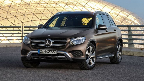 3 «живых» полноприводных премиум-кроссовера по цене нового «Москвича» 3 «живых» полноприводных премиум-кроссовера по цене нового «Москвича»