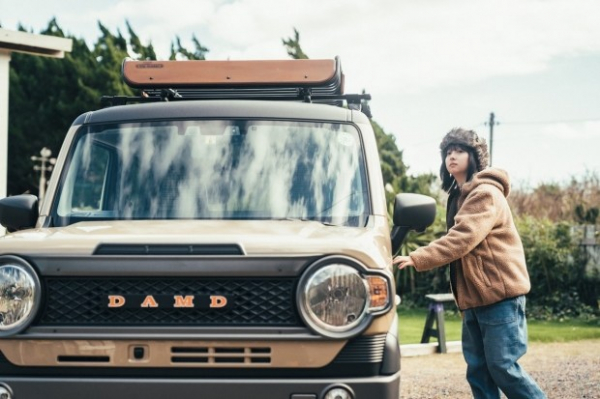 Компактний Suzuki перетворили в мініатюрну копію культового Toyota Land Cruiser Компактний Suzuki перетворили в мініатюрну копію культового Toyota Land Cruiser