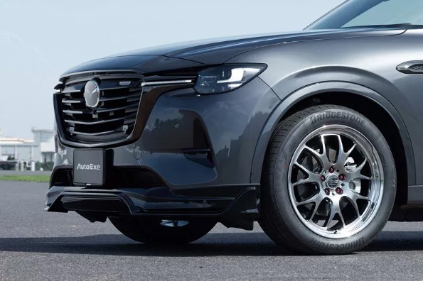 Новий кросовер Mazda CX-60 отримав яскравий тюнінг