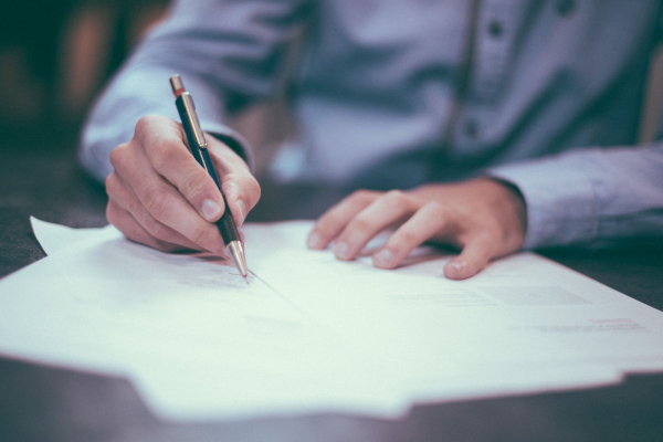 Что делать, если после покупки машины обнаружился запрет на регистрацию или залог