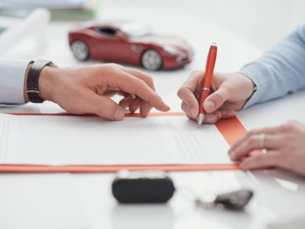 Что делать, если после покупки машины обнаружился запрет на регистрацию или залог