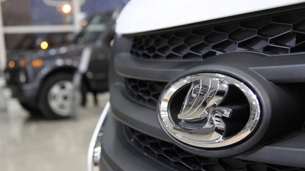 АвтоВАЗ будет выпускать автомобили Lada на площадке Nissan в Петербурге
