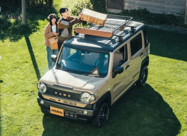 Компактний Suzuki перетворили в мініатюрну копію культового Toyota Land Cruiser Компактний Suzuki перетворили в мініатюрну копію культового Toyota Land Cruiser