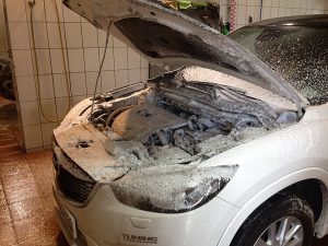 Двигатель не заводится после мойки: что делать водителю