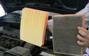 Как часто нужно менять воздушный фильтр двигателя: по состоянию или по пробегу