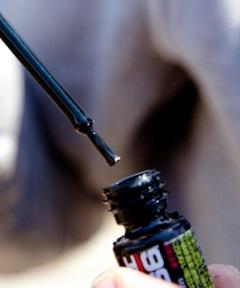 Как лучше убрать сколы на кузове