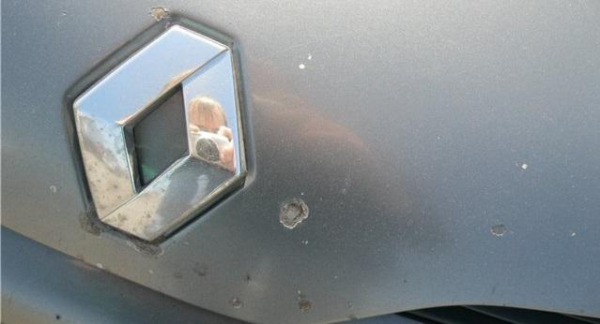 Как лучше убрать сколы на кузове