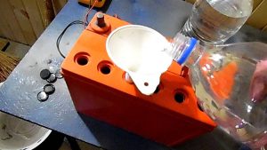 Как заменить электролит в аккумуляторе самостоятельно