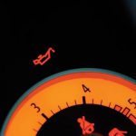 Какое должно быть давление масла в двигателе и способы проверки