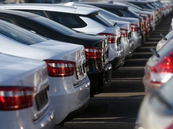 Летим в бездну: почему у россиян больше не будет новых автомобилей Летим в бездну: почему у россиян больше не будет новых автомобилей