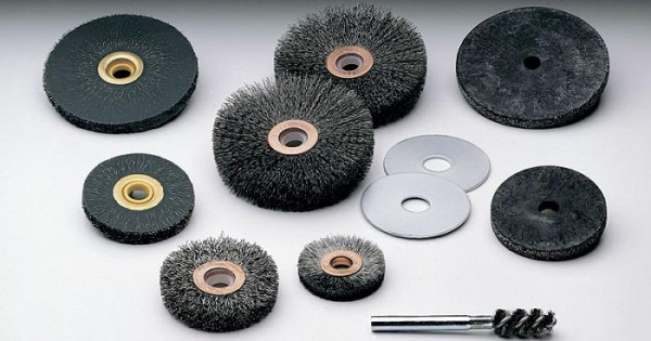 Лучшие способы снятия старой краски