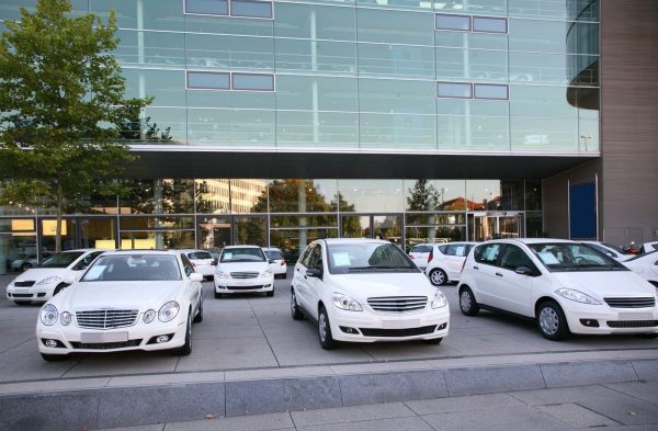 Не только параллельный импорт: почему и как дилеры включаются в борьбу за вторичный рынок