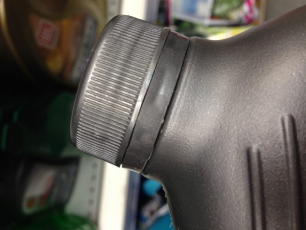 Оригинальное и поддельное моторное масло: как отличить