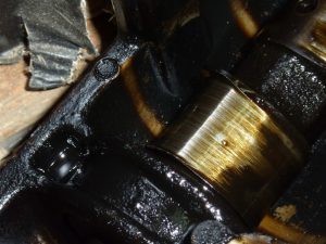 Почему возникает масляное голодание мотора: последствия нехватки масла Почему возникает масляное голодание мотора: последствия нехватки масла