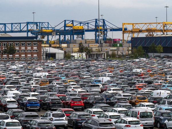 Помойно-серый импорт: на российский авторынок скоро хлынут одноразовые машины из Европы