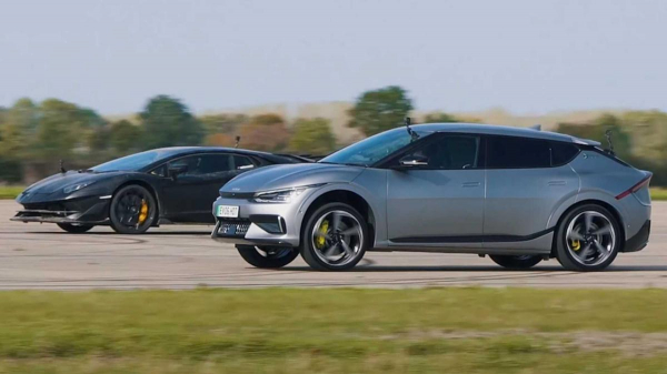 Сможет ли электрический Kia EV6 GT обогнать Lamborghini Aventador SVJ?