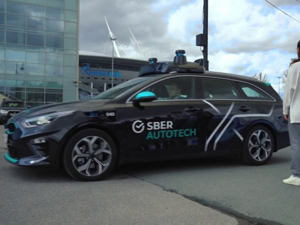 Тяга к уничтожению человечества: в Москве беспилотные авто творят беспредел