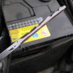 Точная проверка уровня масла в моторе