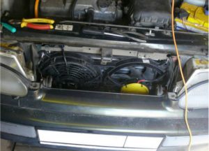 Включается вентилятор охлаждения на холодном двигателе: основные причины и решение проблемы