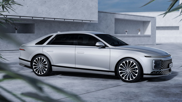 Новый Hyundai Grandeur появился в России: известны цены