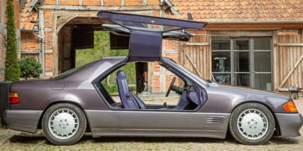 Виявлено єдиний у світі Mercedes-Benz E-Class із дверима &laquo;крило чайки&raquo;