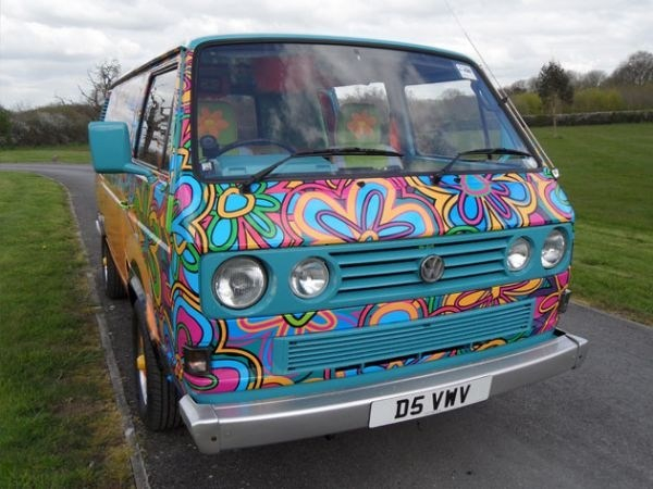 У Британії знайшли незвичайний Volkswagen з оптичною ілюзією