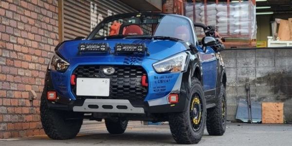 Daihatsu Copen перетворили на &laquo;суворий&raquo; позашляховик