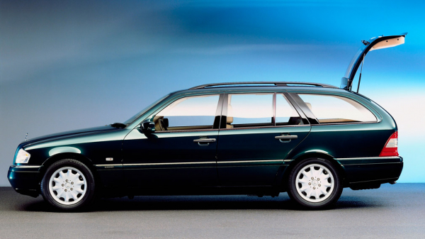 Mercedes-Benz наконец нашел причину проблемы с люком 20-летней давности